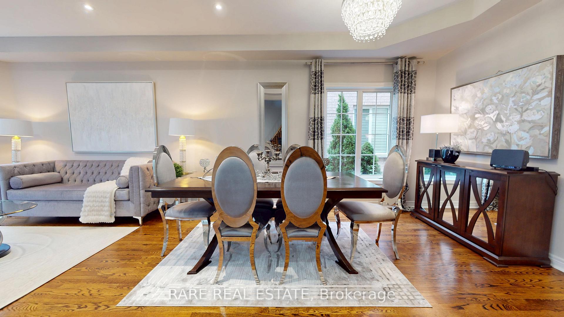 Photo 5 of 68 Kirkbride Crescent, Vaughan, Maple — HOMEH