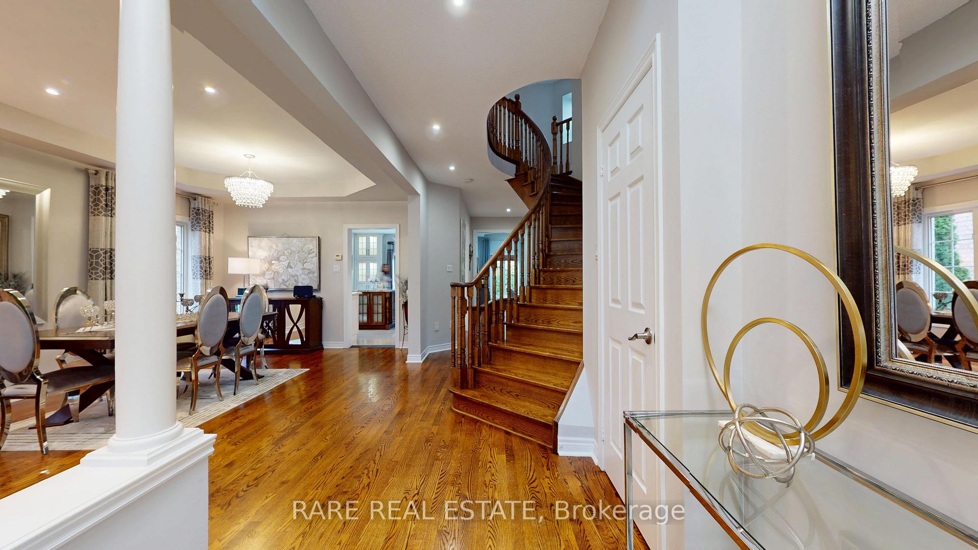Photo 6 of 68 Kirkbride Crescent, Vaughan, Maple — HOMEH