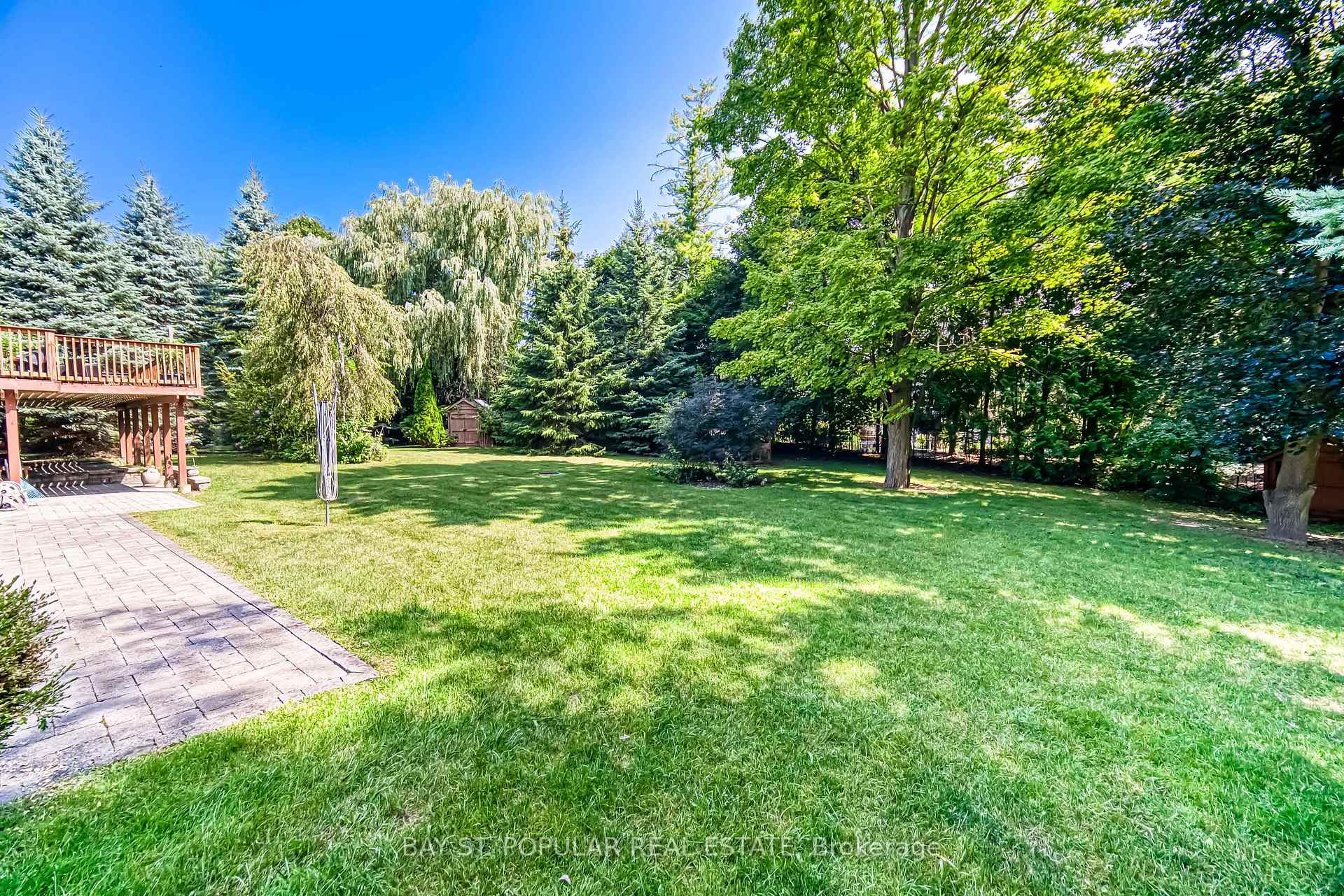 Photo 34 of 1 Hilldale Road, Aurora, Aurora Heights — HOMEH
