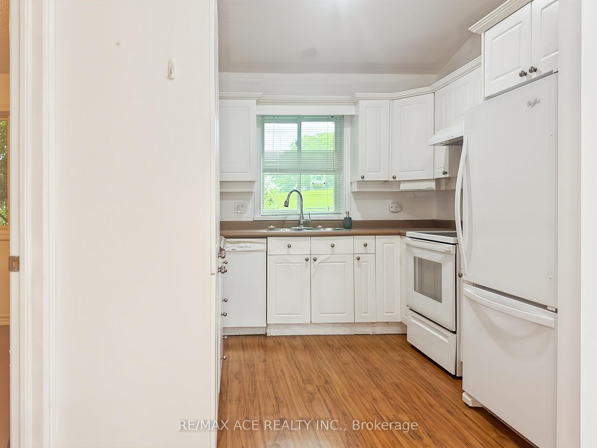 Photo 9 of 71 Heather Lynn Boulevard, Arran-Elderslie — HOMEH