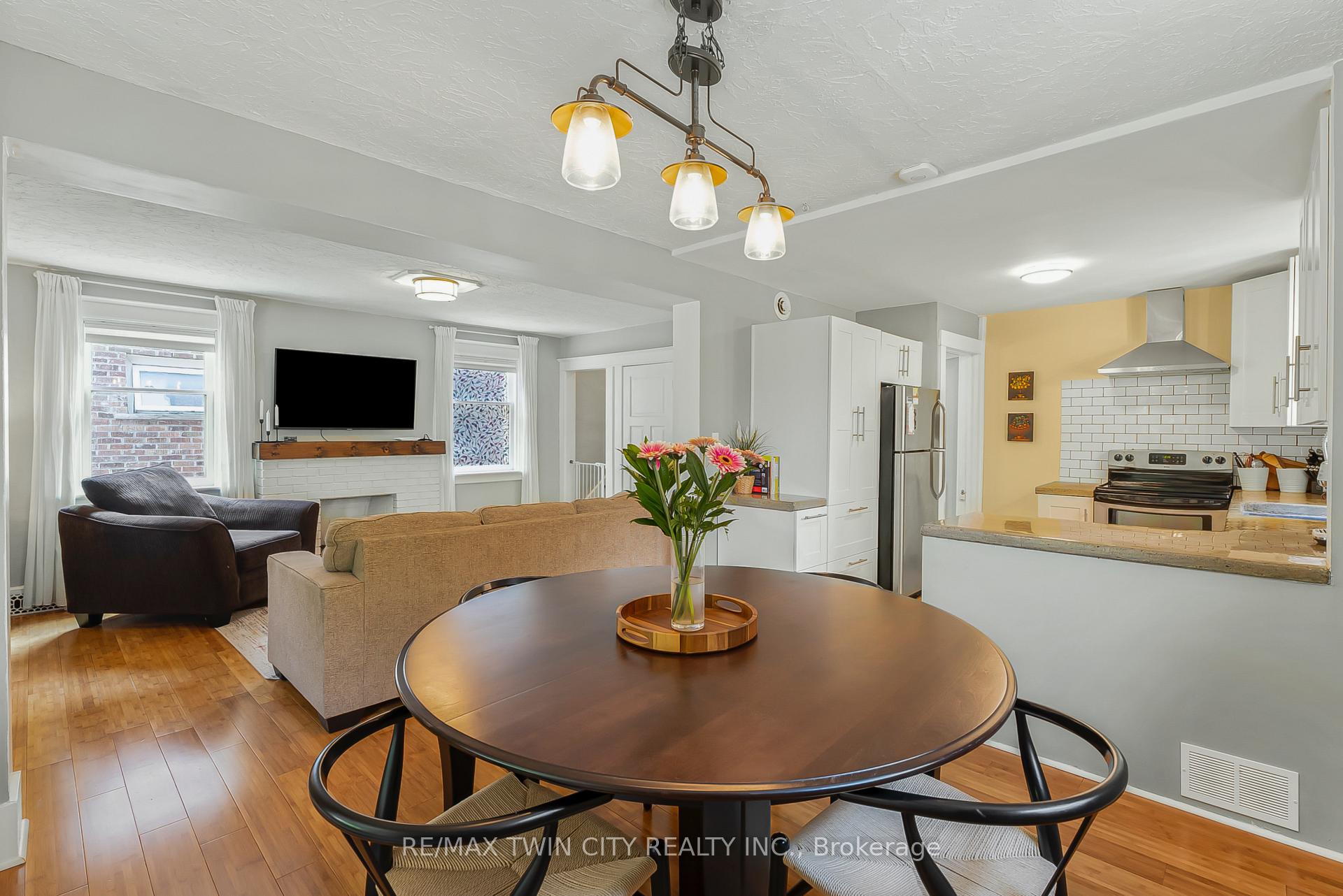 Photo 1 of 35 Moore Avenue N, Waterloo — HOMEH