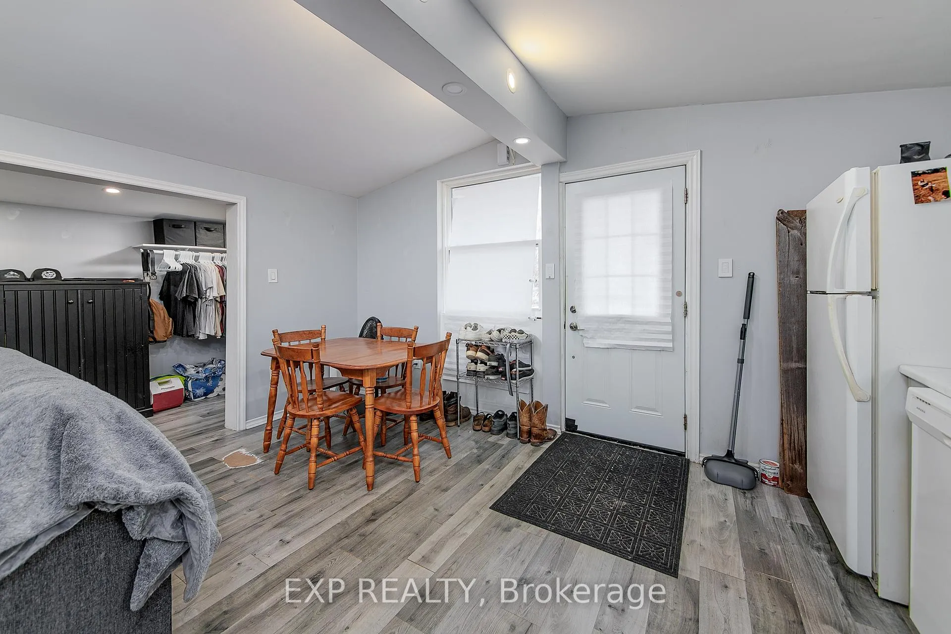 Photo 17 of 7 60th Street S, Wasaga Beach — HOMEH