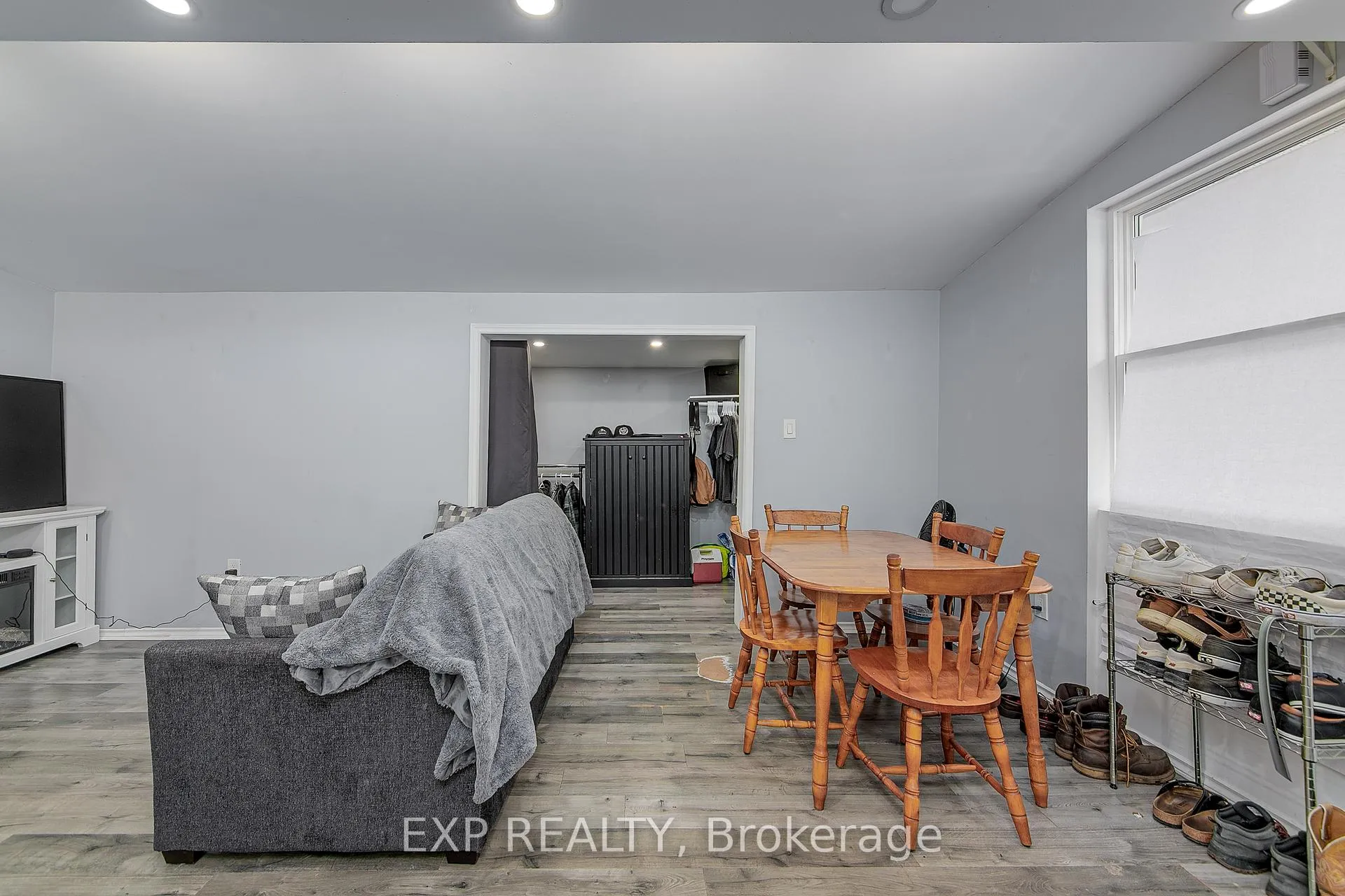 Photo 22 of 7 60th Street S, Wasaga Beach — HOMEH
