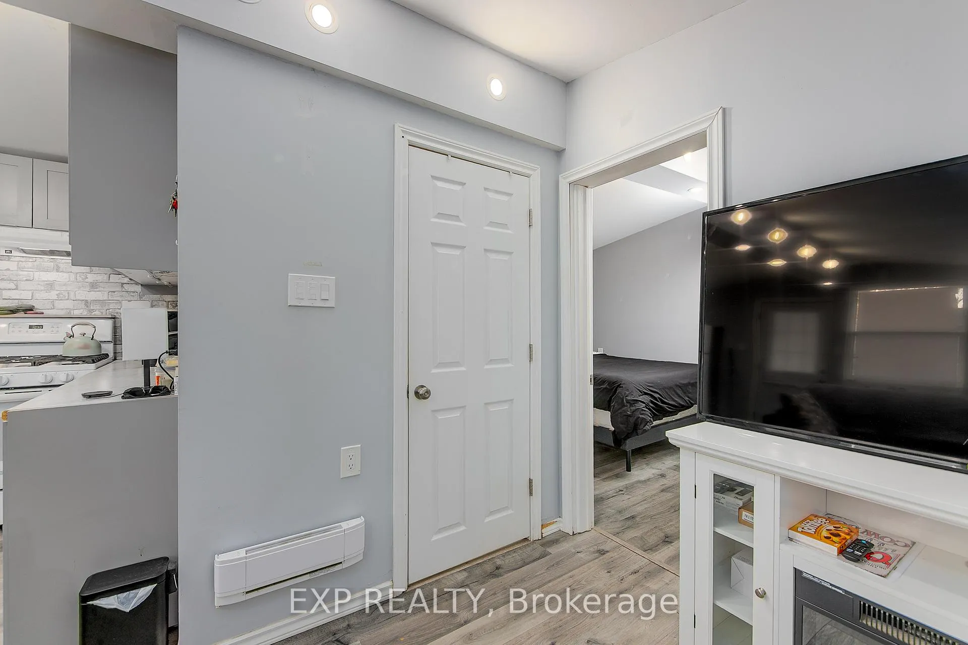 Photo 29 of 7 60th Street S, Wasaga Beach — HOMEH