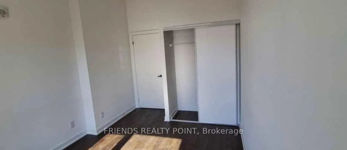 Photo 8 of Unit 101, 56 Lakeside Terrace, Barrie, Little Lake — HOMEH