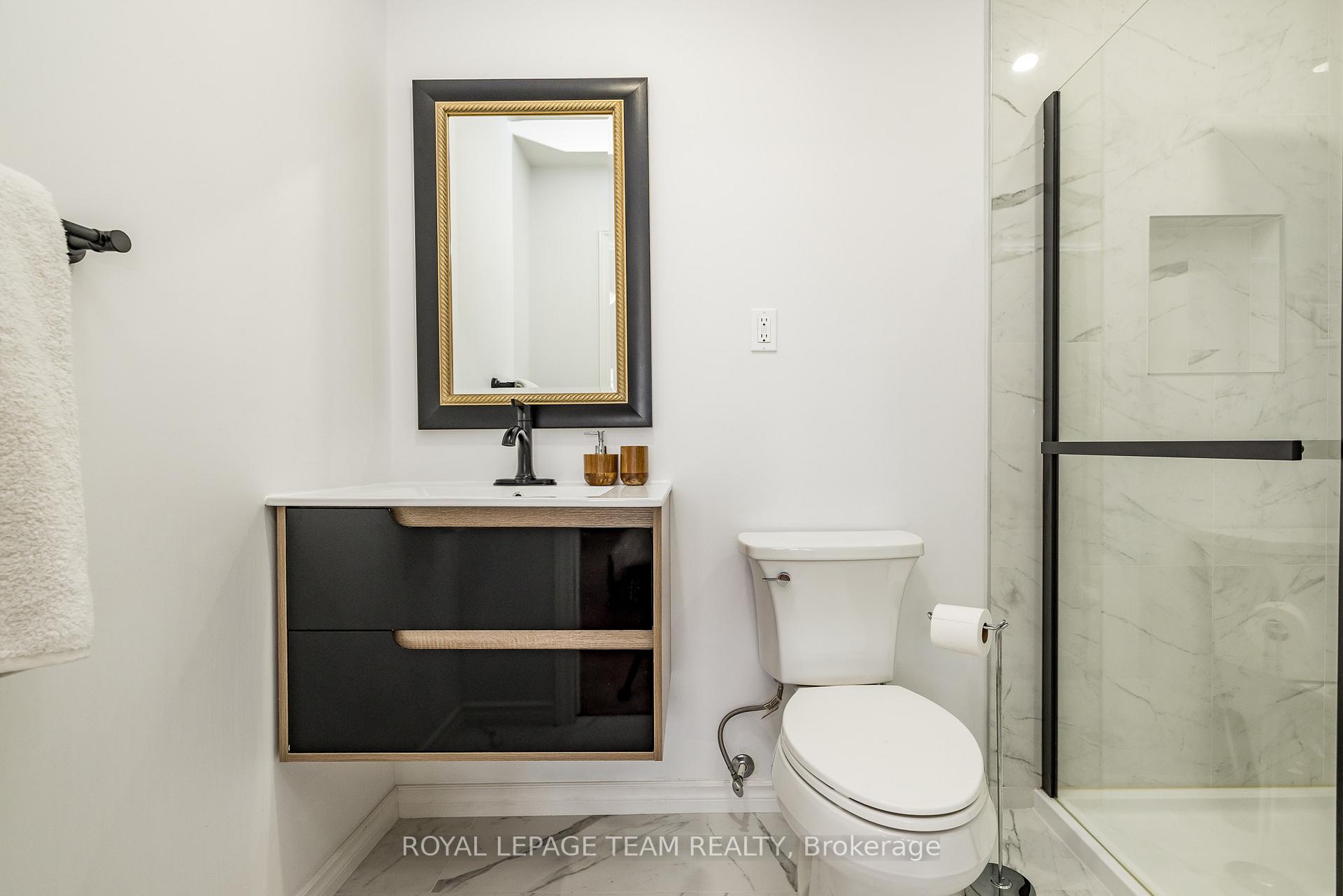 Photo 35 of 304 Mountbatten Avenue, Ottawa, Alta Vista/Faircrest Heights — HOMEH