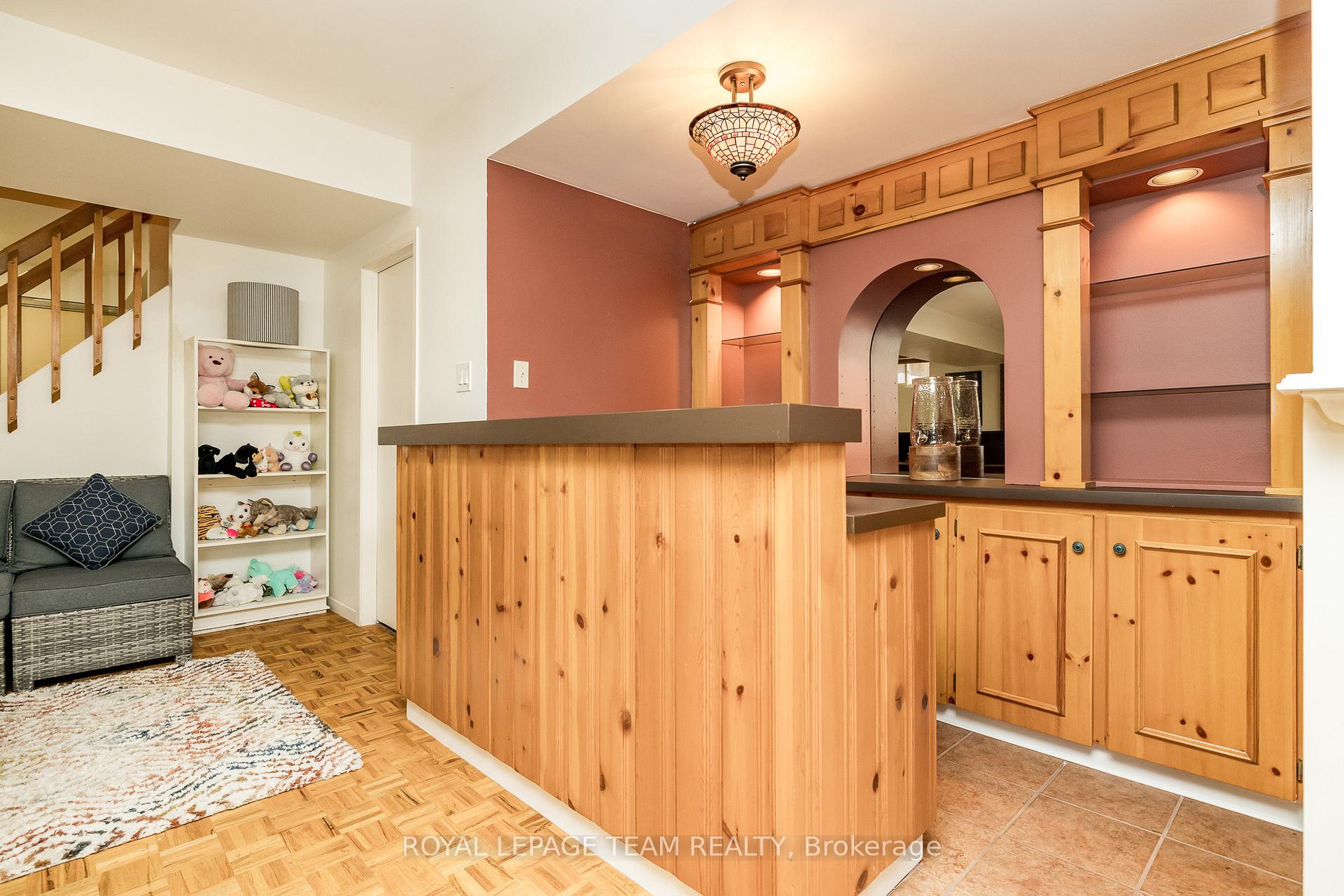 Photo 44 of 304 Mountbatten Avenue, Ottawa, Alta Vista/Faircrest Heights — HOMEH