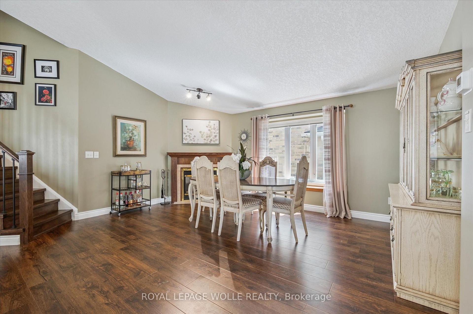 Photo 9 of 576 Windjammer Way, Waterloo — HOMEH