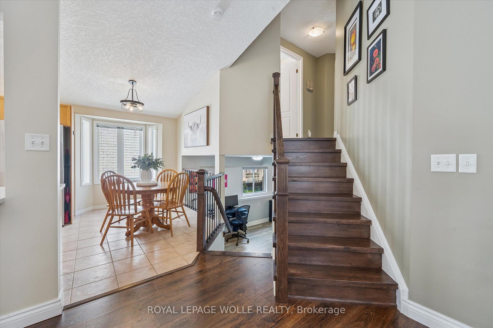 Photo 18 of 576 Windjammer Way, Waterloo — HOMEH