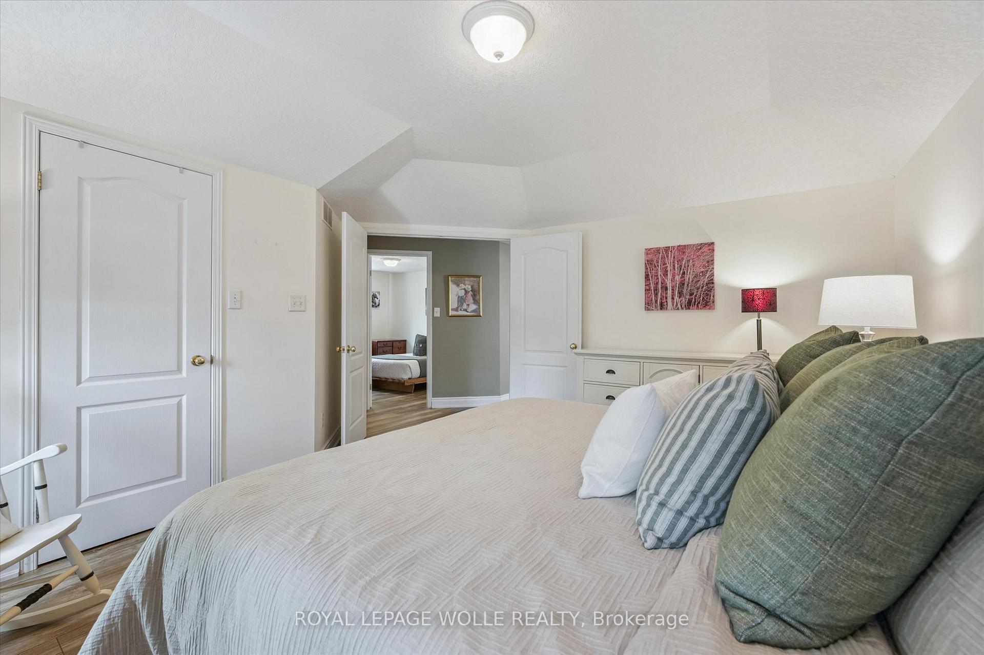 Photo 31 of 576 Windjammer Way, Waterloo — HOMEH