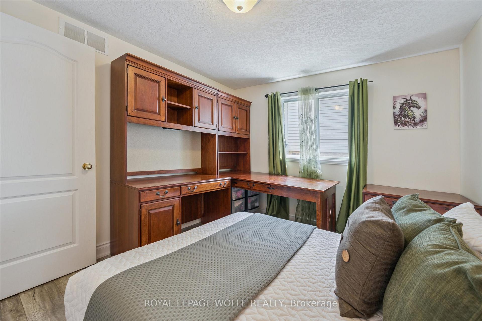 Photo 35 of 576 Windjammer Way, Waterloo — HOMEH