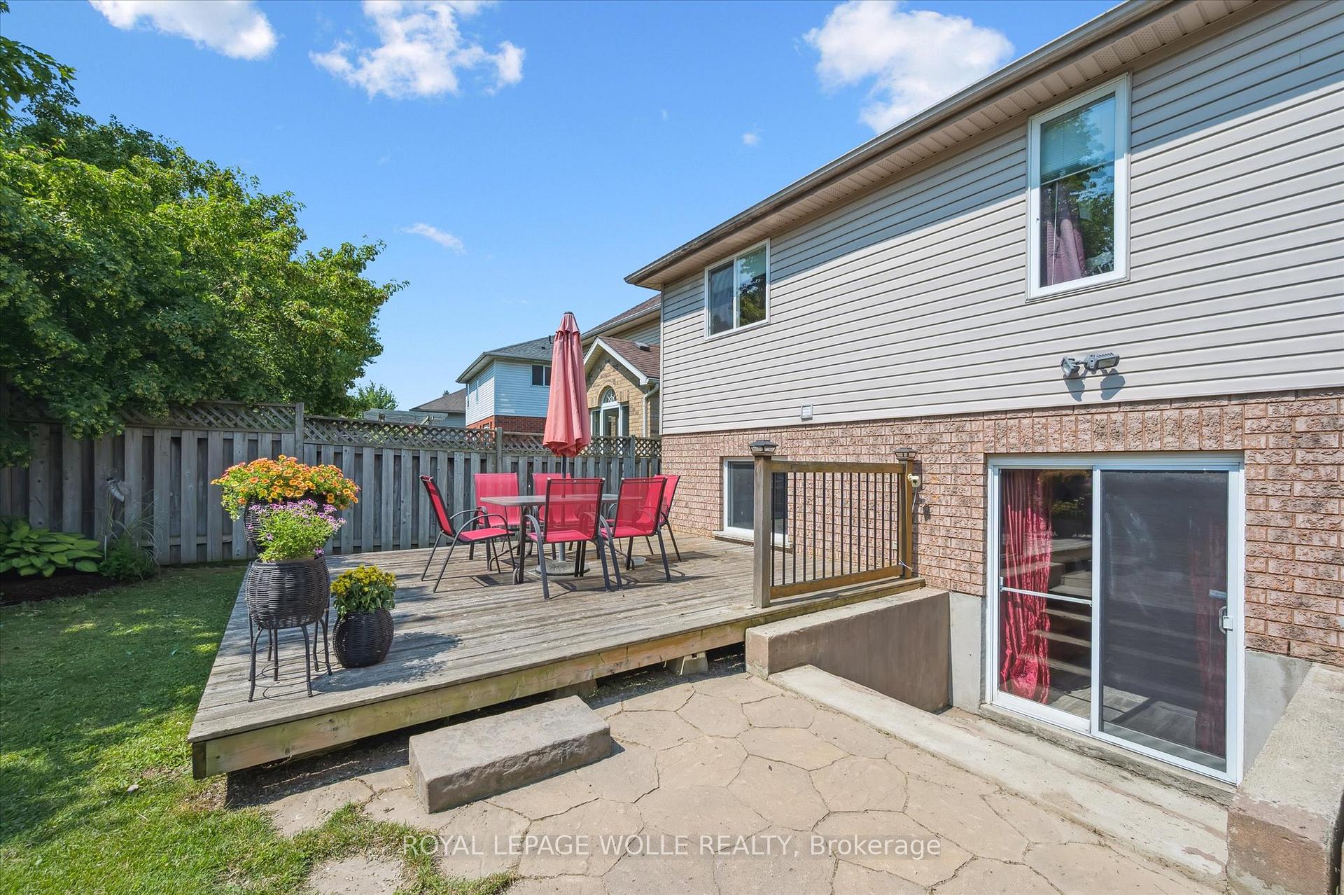 Photo 45 of 576 Windjammer Way, Waterloo — HOMEH