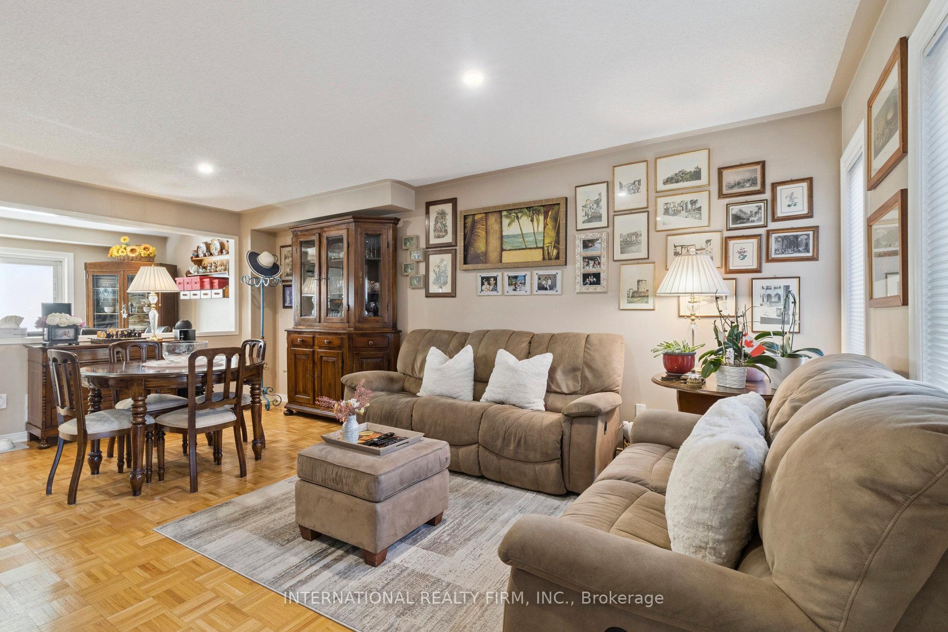 Photo 7 of 76 Timberwolf Crescent, Vaughan, Vellore Village — HOMEH