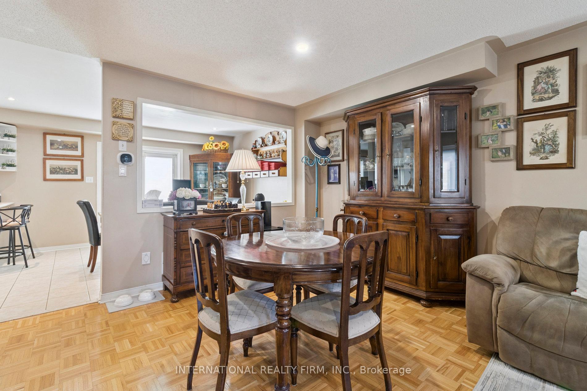 Photo 12 of 76 Timberwolf Crescent, Vaughan, Vellore Village — HOMEH