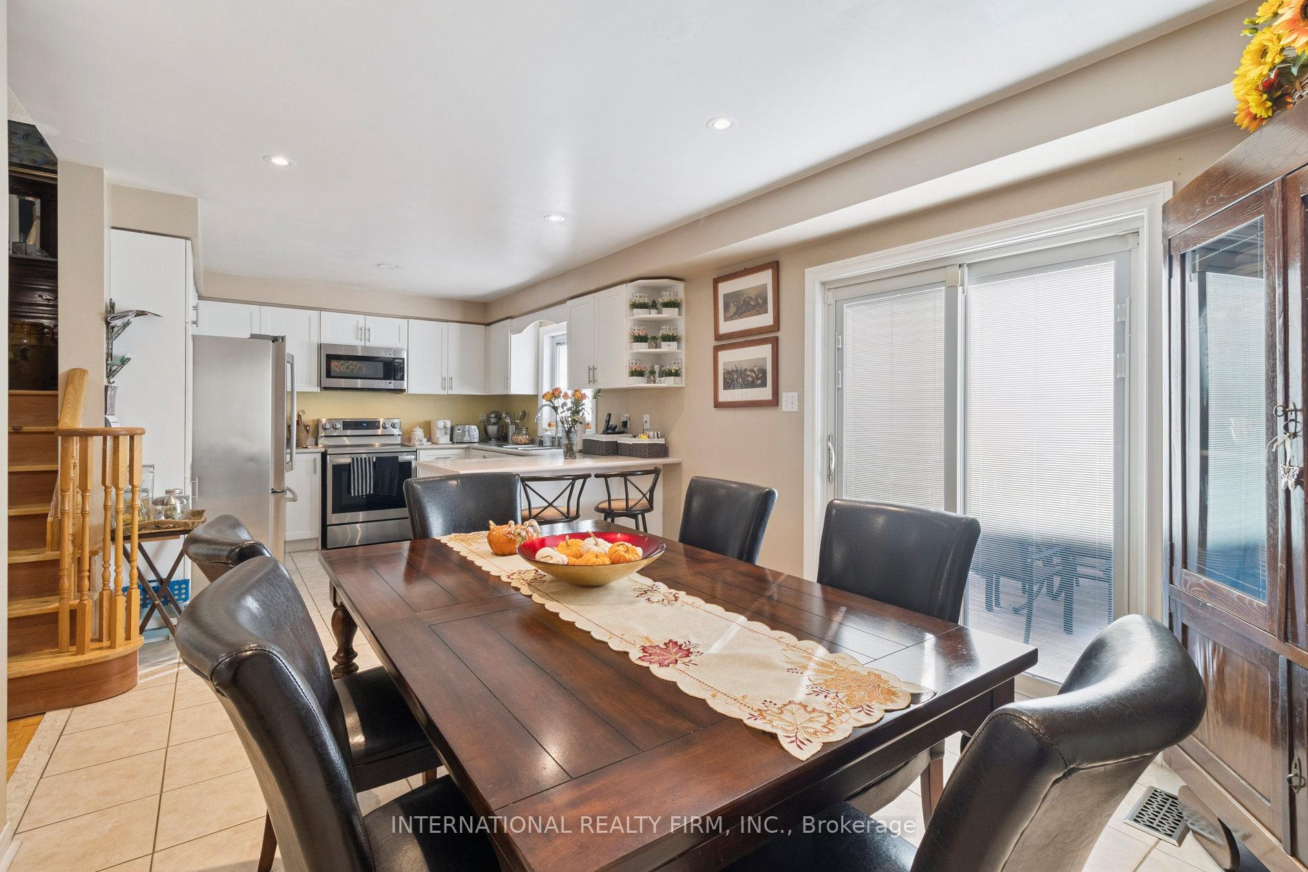 Photo 13 of 76 Timberwolf Crescent, Vaughan, Vellore Village — HOMEH