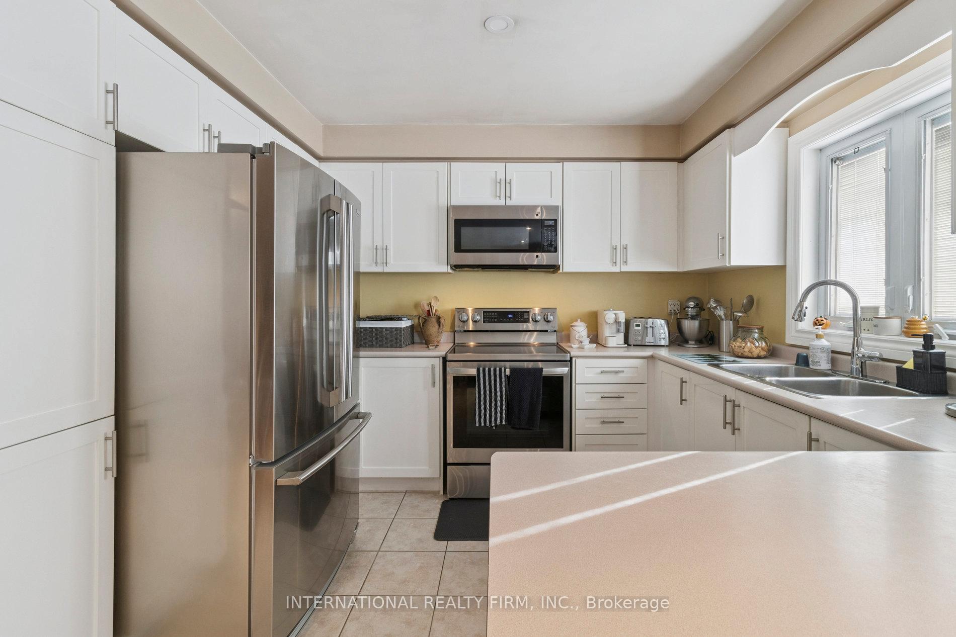 Photo 17 of 76 Timberwolf Crescent, Vaughan, Vellore Village — HOMEH