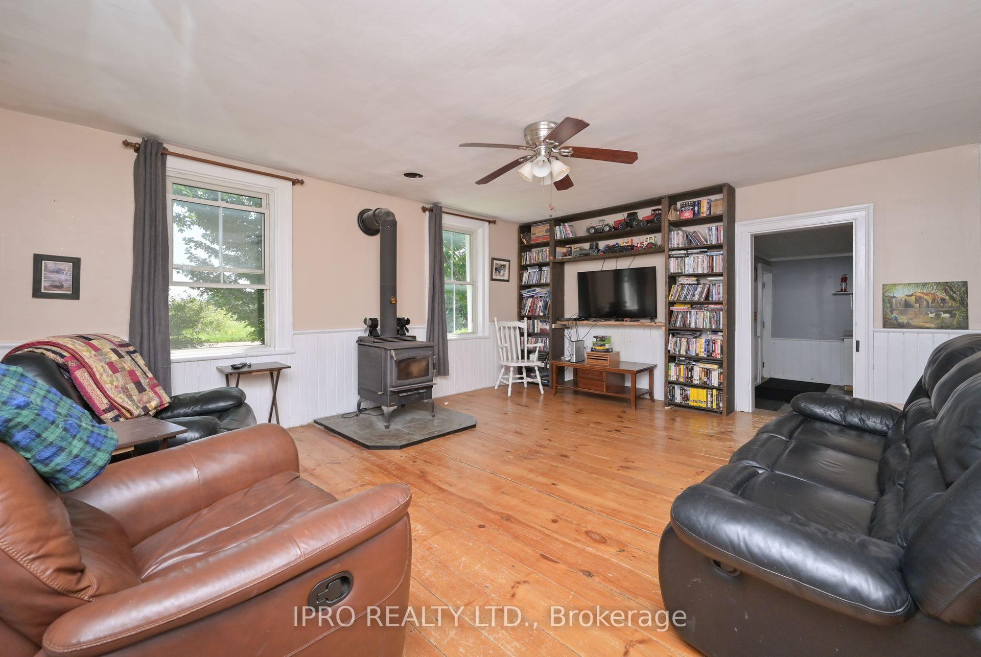 Photo 3 of 345385 15th Side Road, Amaranth, Rural Amaranth — HOMEH