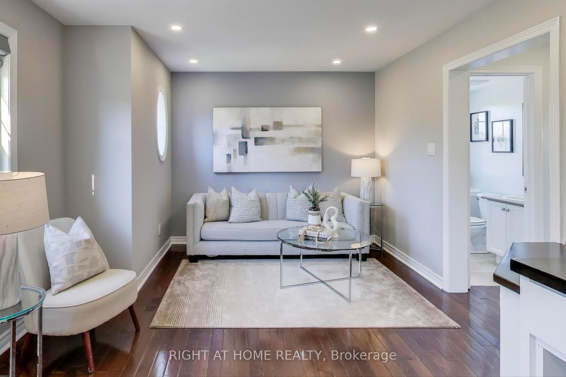 Photo 14 of 27 Hawtin Lane, Aurora, Aurora Grove — HOMEH
