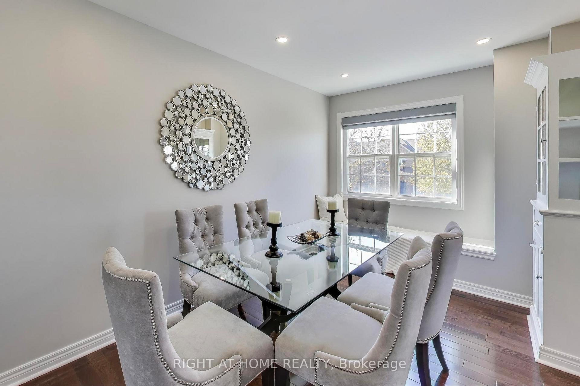 Photo 16 of 27 Hawtin Lane, Aurora, Aurora Grove — HOMEH