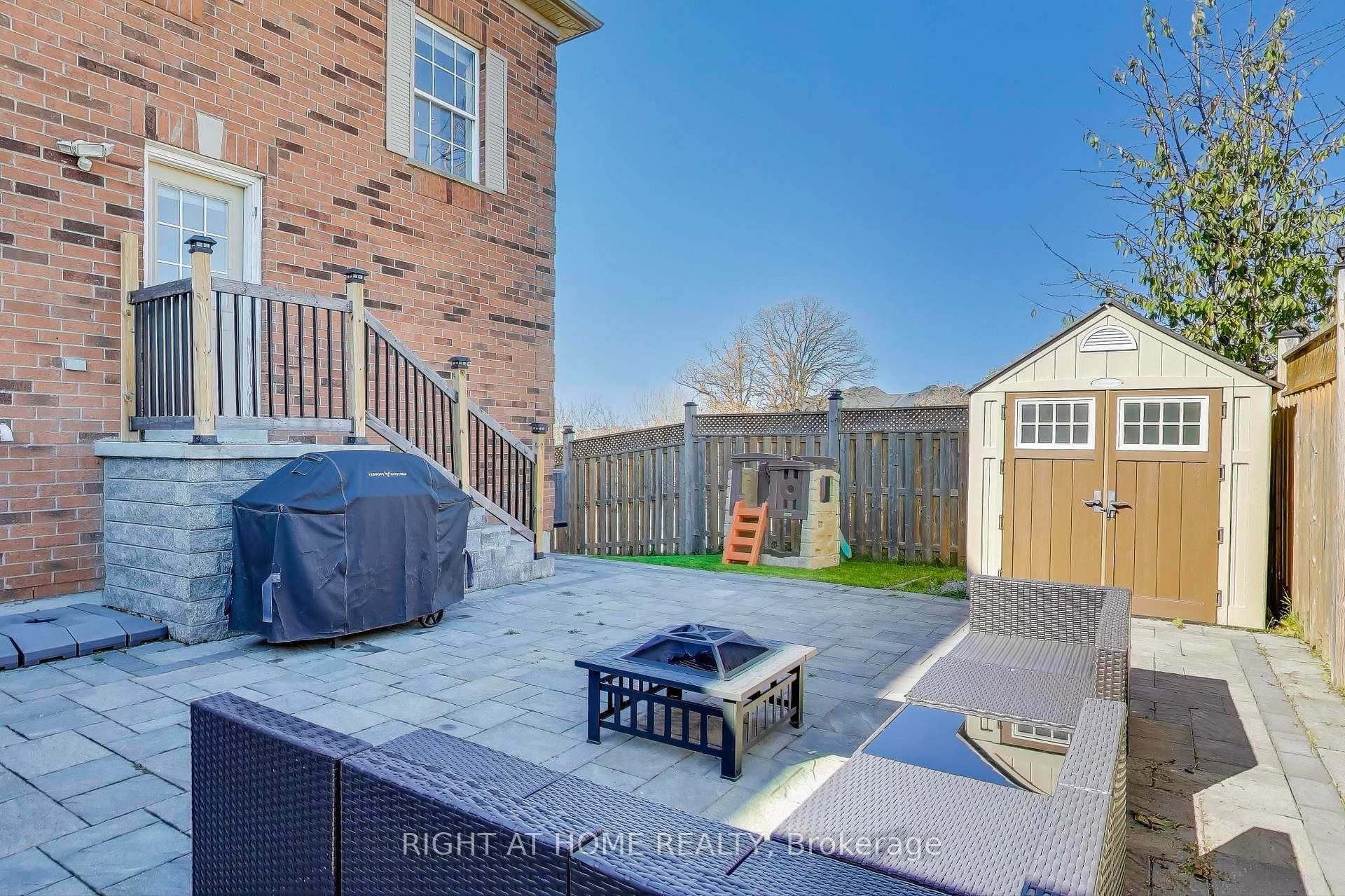 Photo 28 of 27 Hawtin Lane, Aurora, Aurora Grove — HOMEH