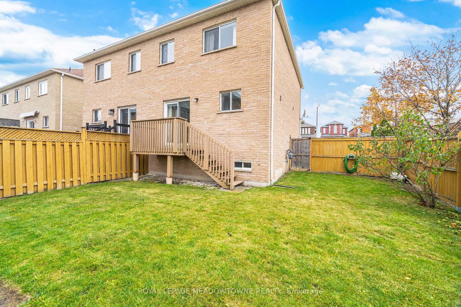 Photo 36 of 28 Condotti Drive, Vaughan, West Woodbridge — HOMEH