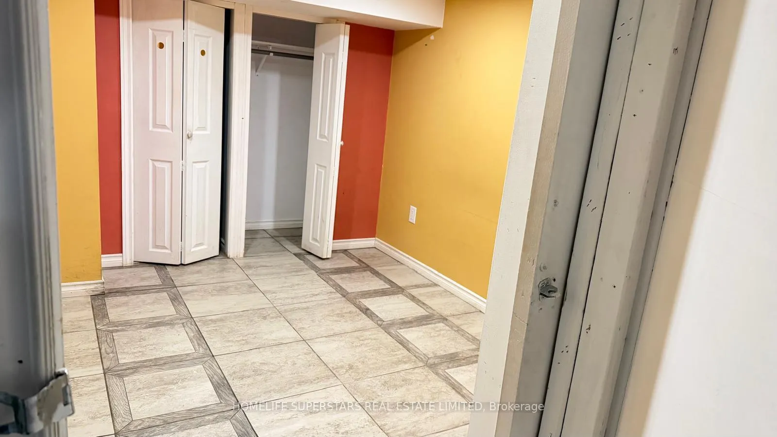 Photo 11 of 6248 Culp Street E, Niagara Falls, Dorchester — HOMEH
