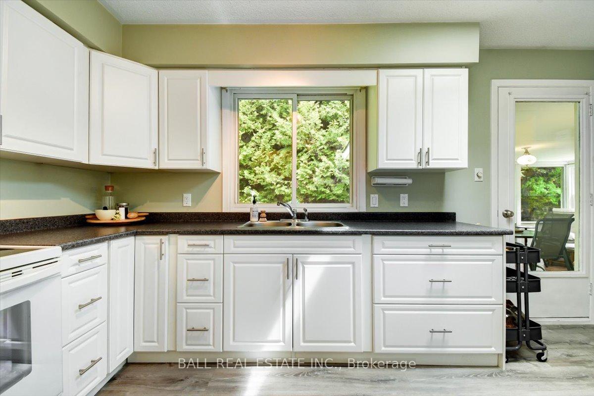 Photo 7 of 29 Forest Hill Road, Bancroft, Bancroft Ward — HOMEH