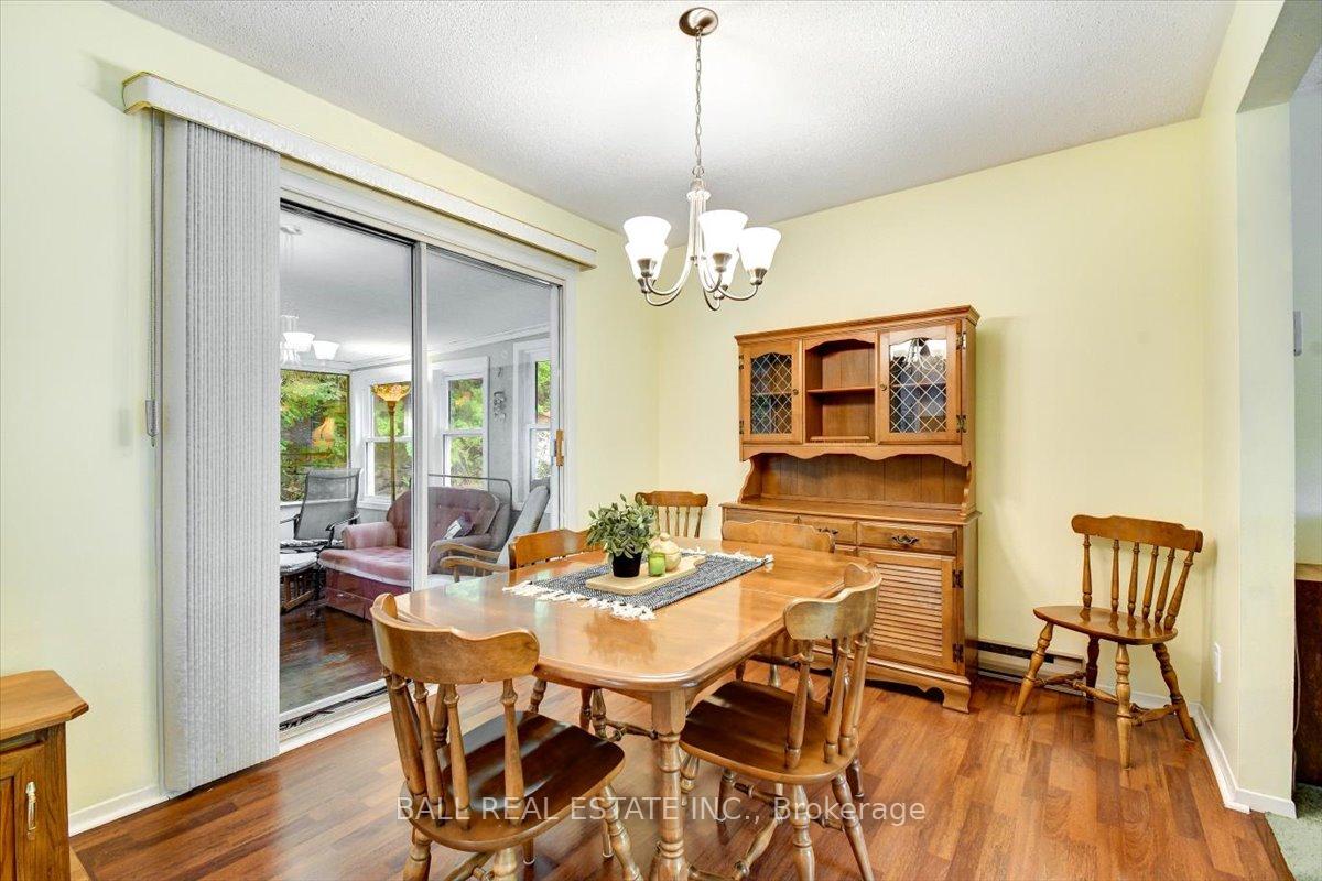 Photo 11 of 29 Forest Hill Road, Bancroft, Bancroft Ward — HOMEH