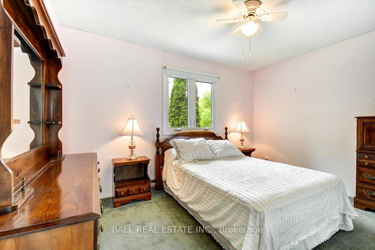 Photo 20 of 29 Forest Hill Road, Bancroft, Bancroft Ward — HOMEH