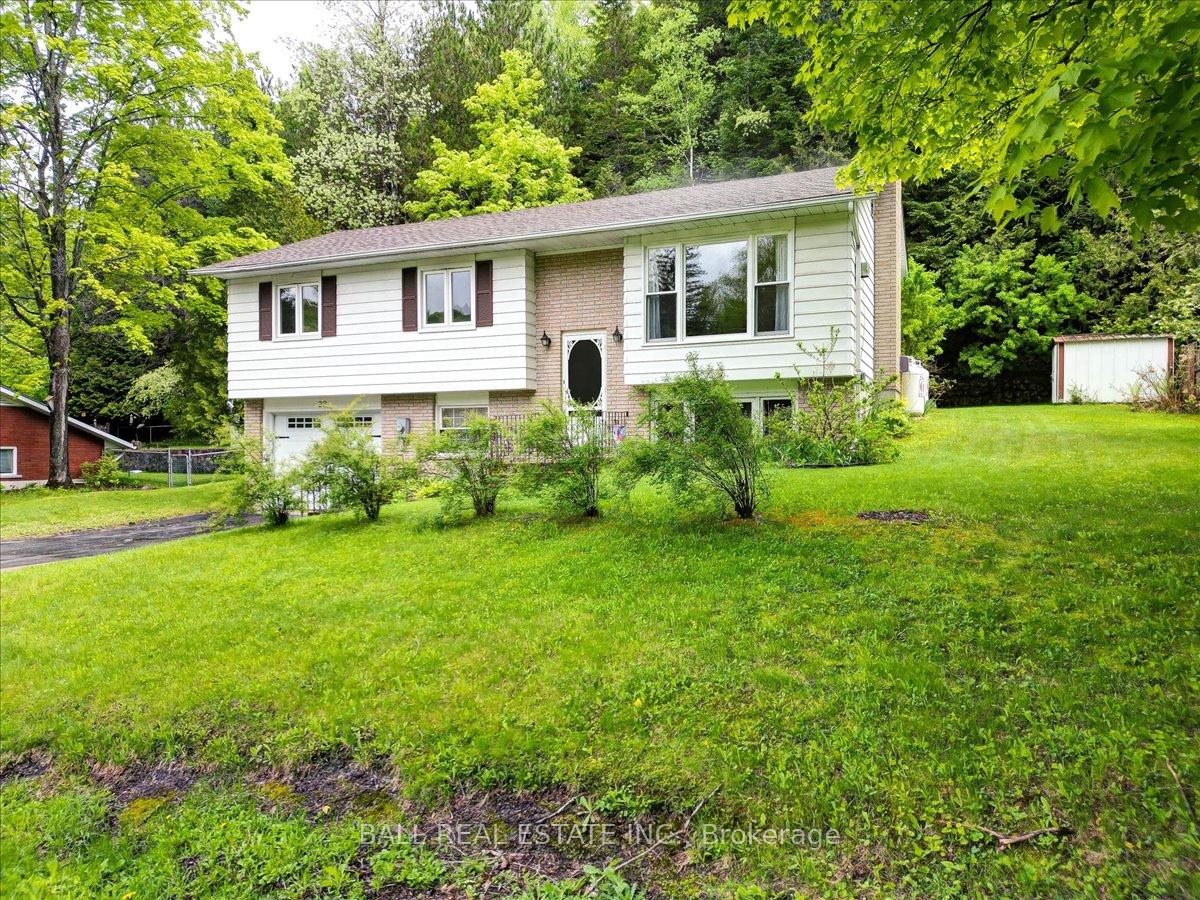 Photo 33 of 29 Forest Hill Road, Bancroft, Bancroft Ward — HOMEH