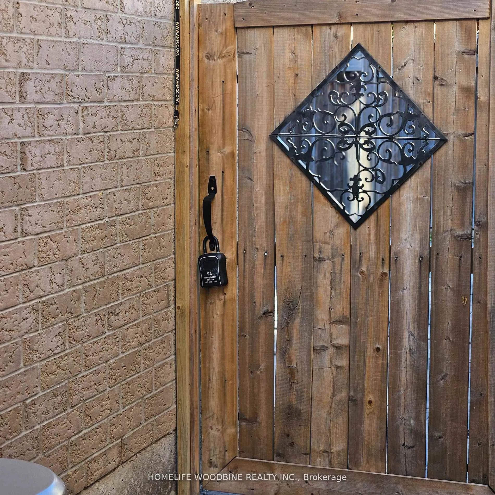 Photo 2 of 109 Josephine Road, Vaughan, Vellore Village — HOMEH