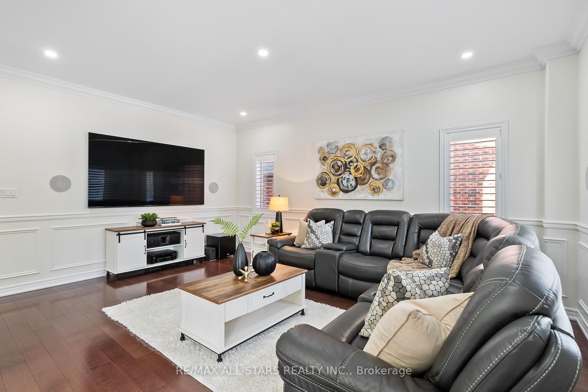Photo 18 of 48 Rosena Lane, Uxbridge — HOMEH
