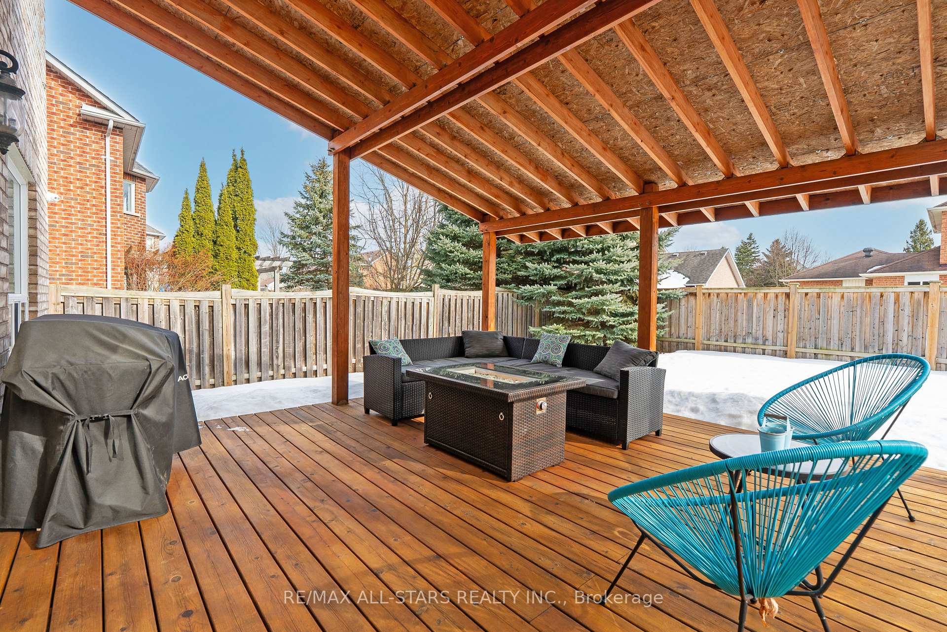 Photo 46 of 48 Rosena Lane, Uxbridge — HOMEH