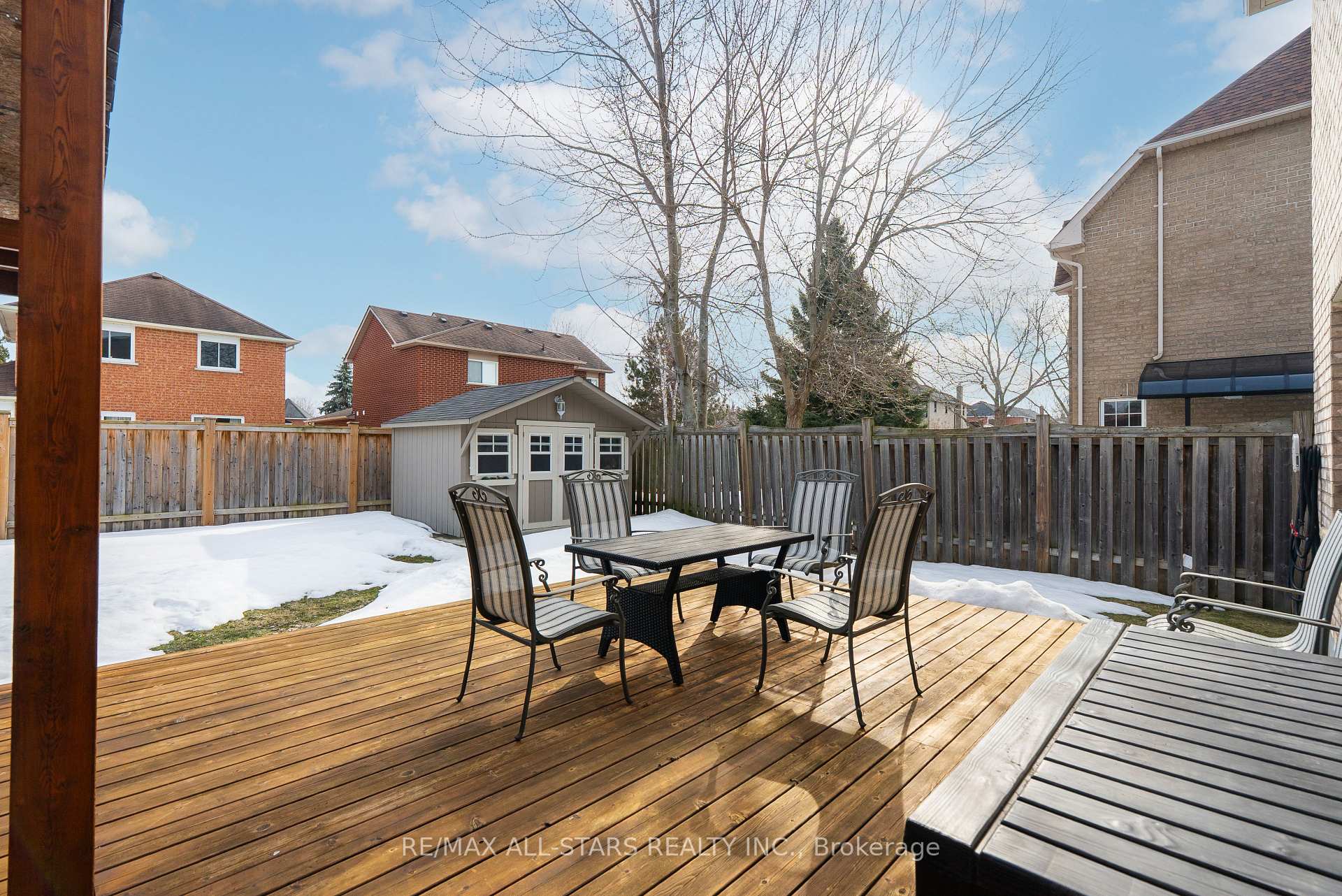 Photo 47 of 48 Rosena Lane, Uxbridge — HOMEH