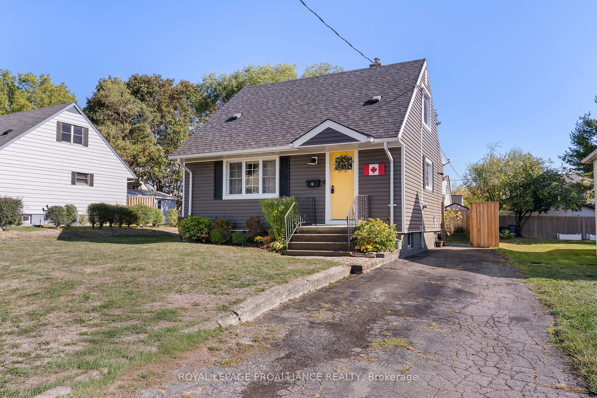 Photo 26 of 11 Fifth Street, Belleville, Belleville Ward — HOMEH