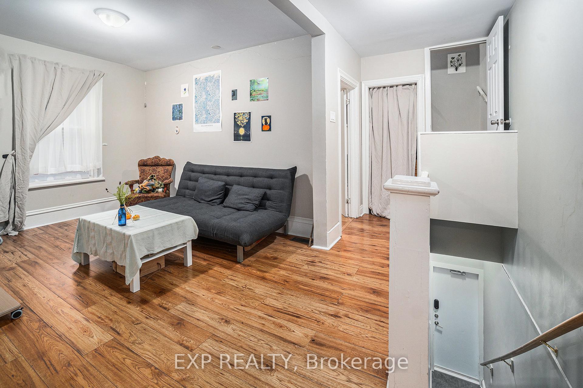 Photo 13 of 48 Bell Street N, Ottawa, West Centre Town — HOMEH