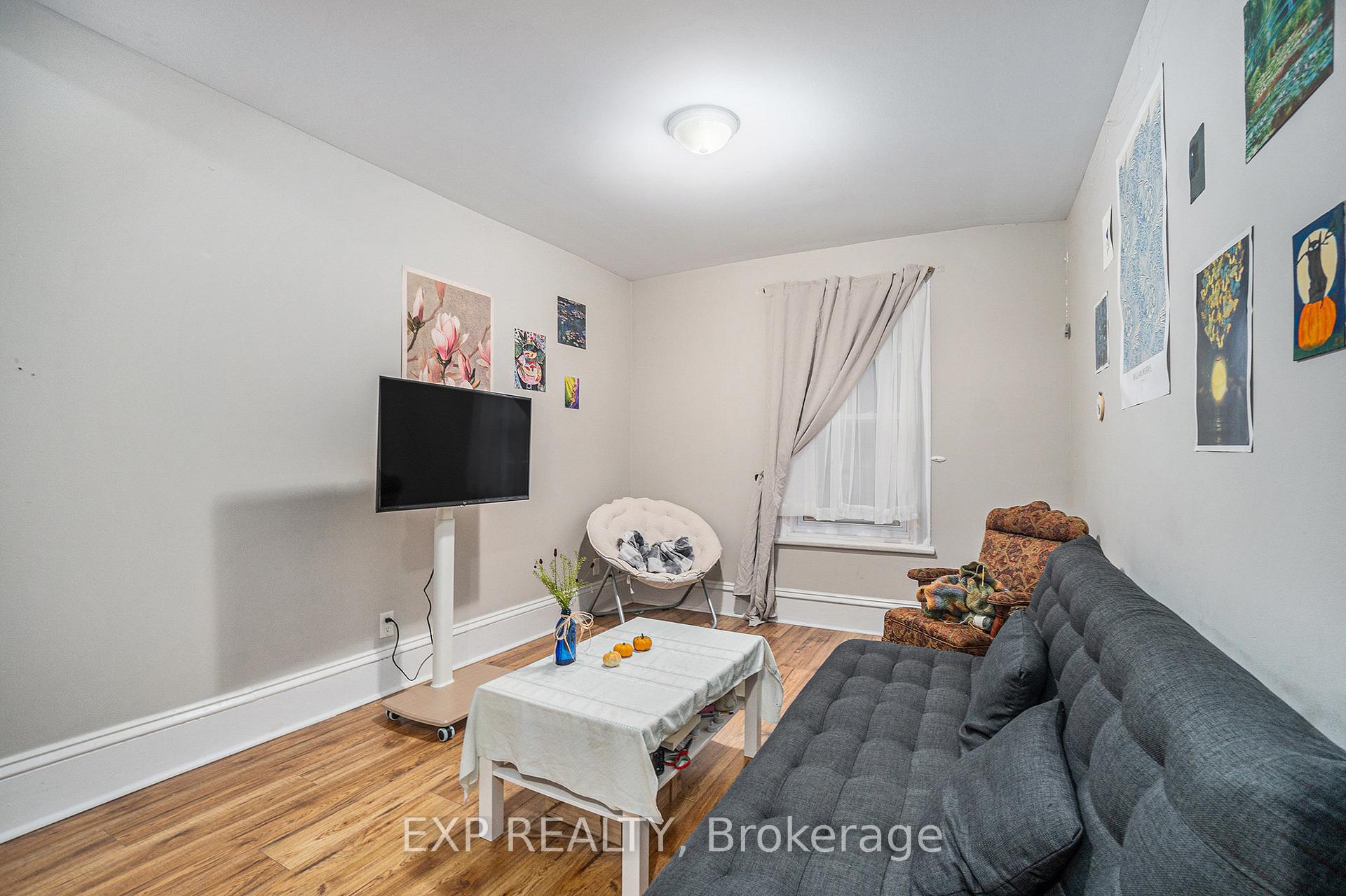 Photo 14 of 48 Bell Street N, Ottawa, West Centre Town — HOMEH
