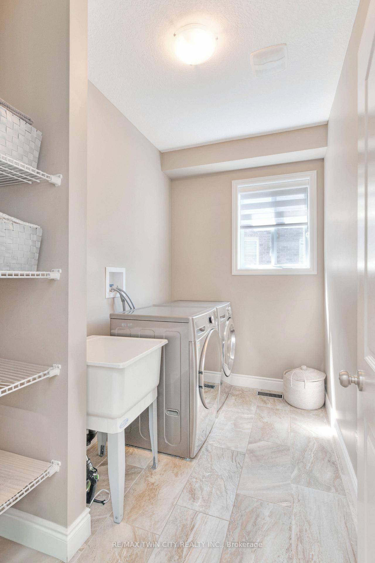 Photo 10 of 451 Twinleaf Street, Waterloo — HOMEH