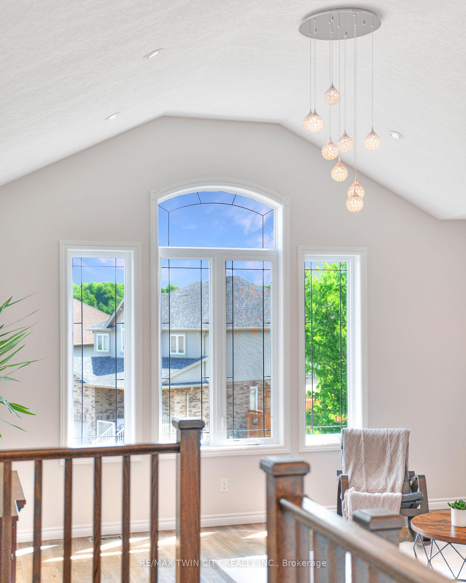 Photo 22 of 451 Twinleaf Street, Waterloo — HOMEH