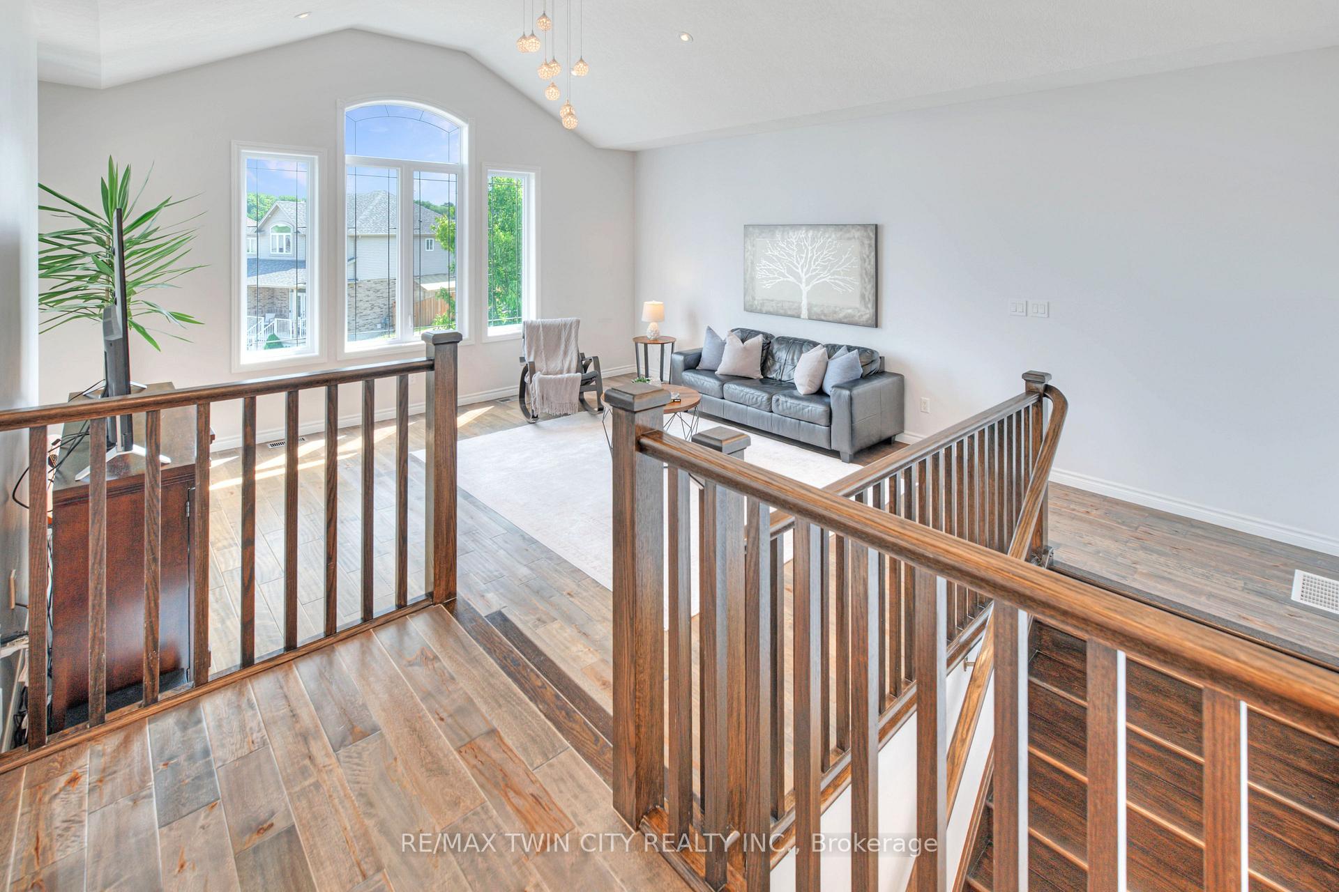 Photo 24 of 451 Twinleaf Street, Waterloo — HOMEH