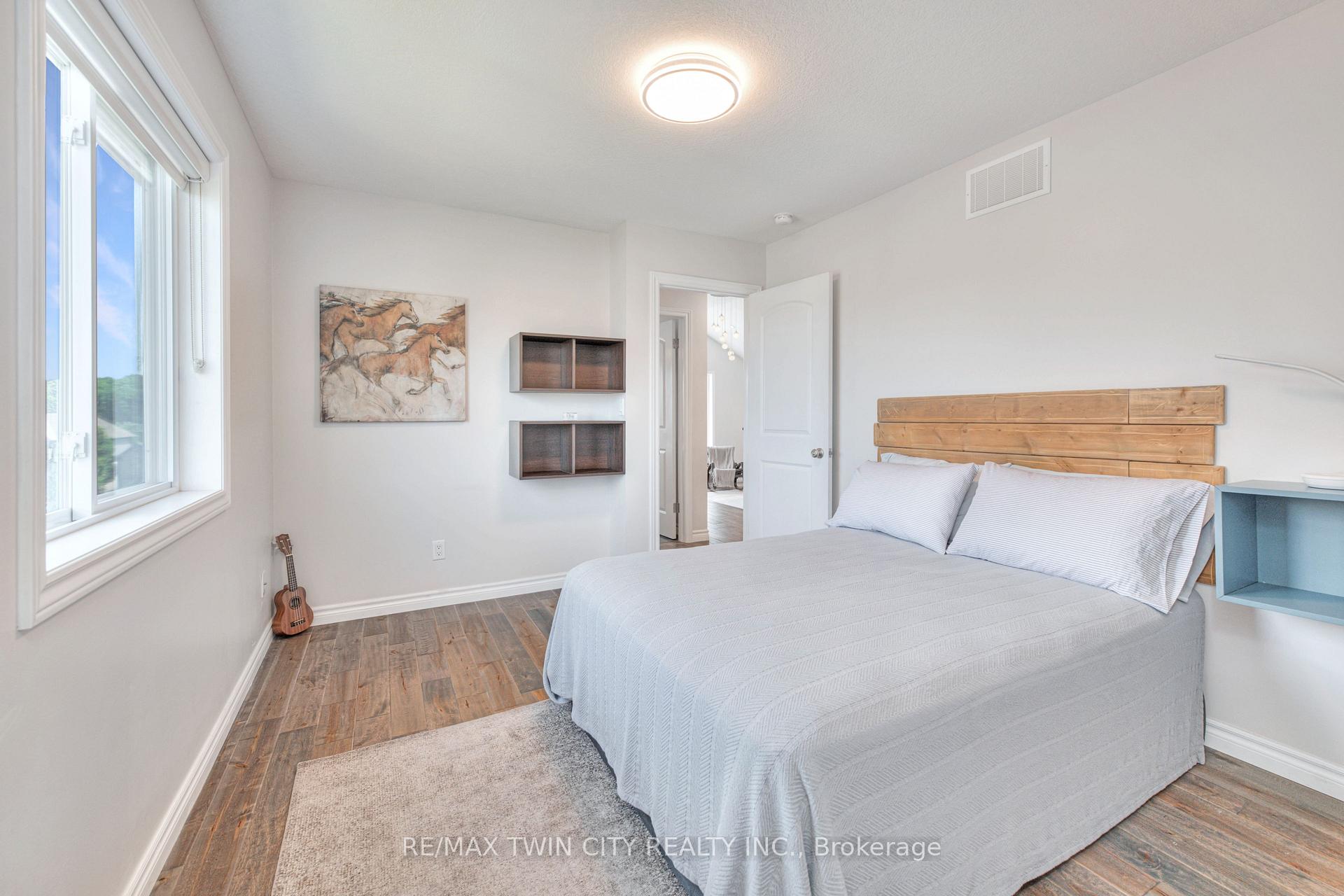 Photo 28 of 451 Twinleaf Street, Waterloo — HOMEH