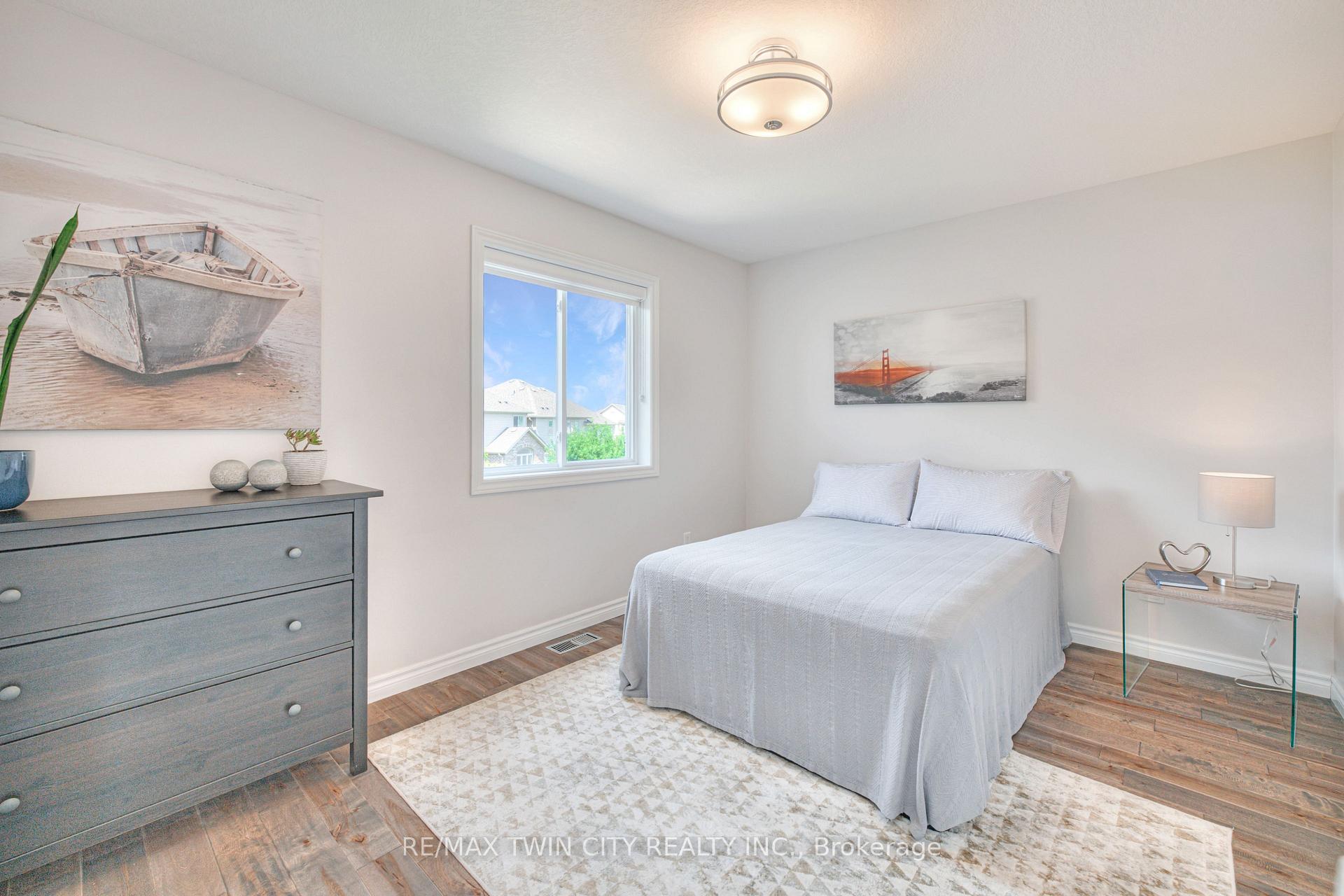 Photo 30 of 451 Twinleaf Street, Waterloo — HOMEH