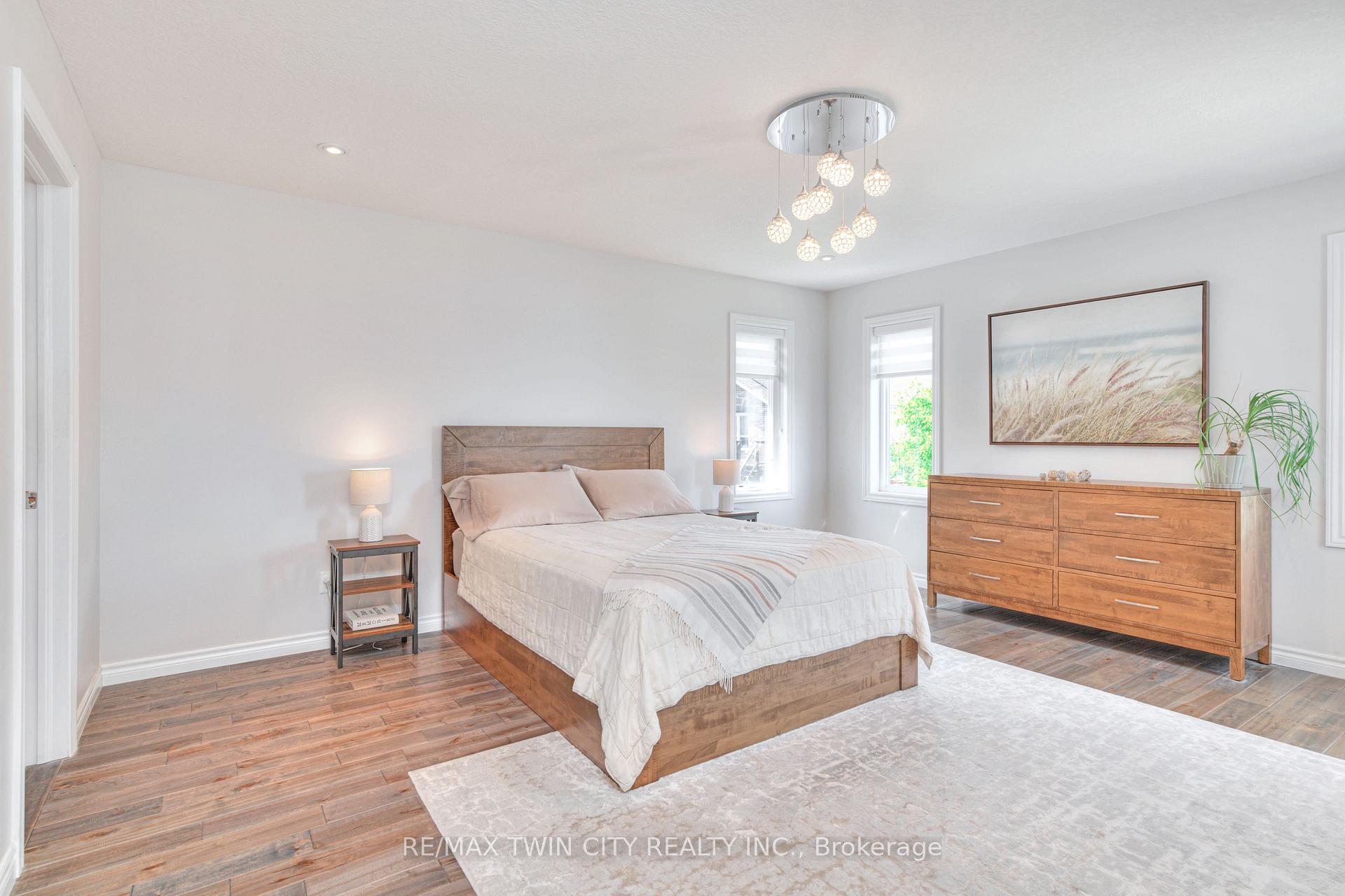 Photo 34 of 451 Twinleaf Street, Waterloo — HOMEH