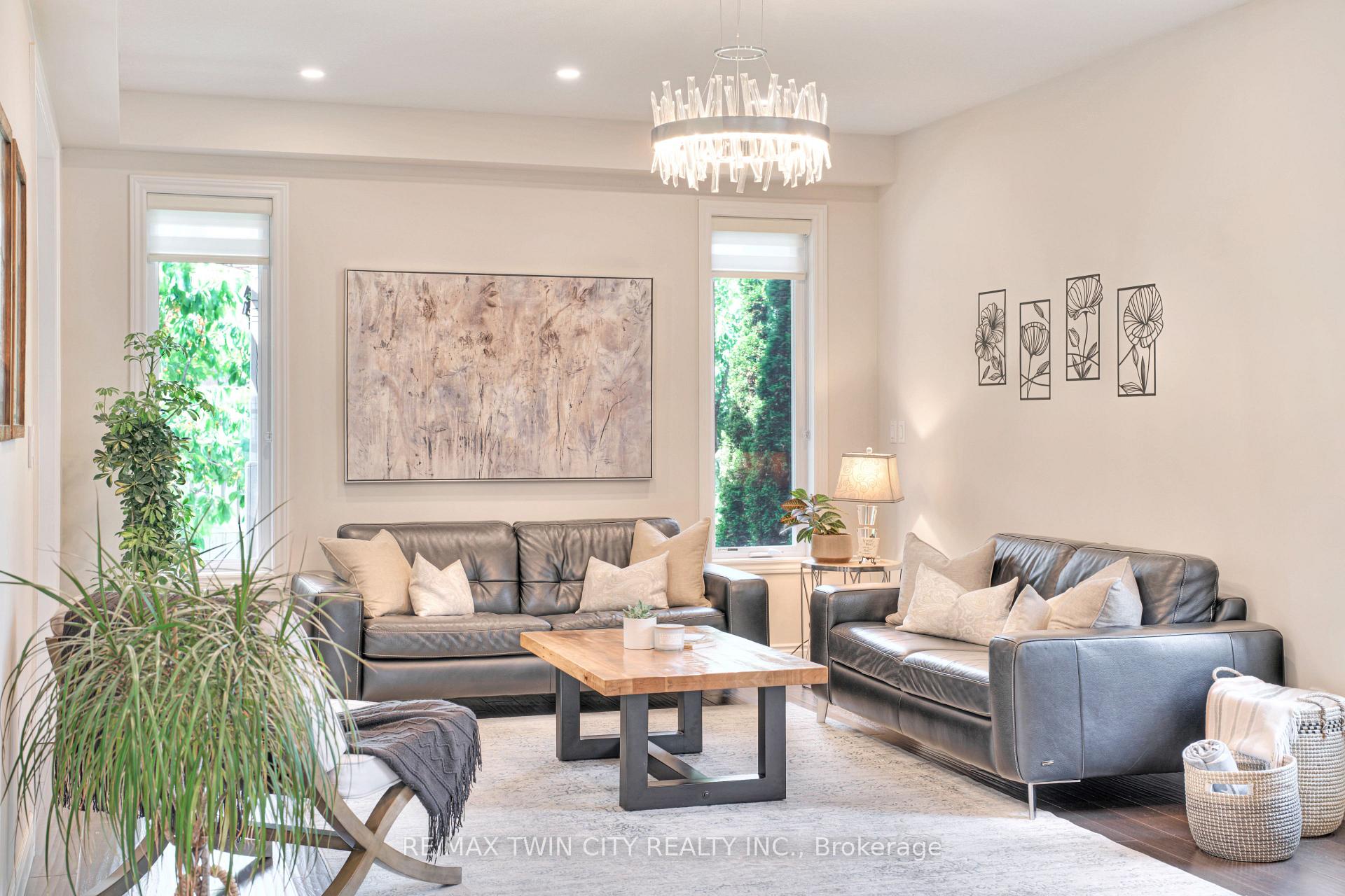 Photo 36 of 451 Twinleaf Street, Waterloo — HOMEH