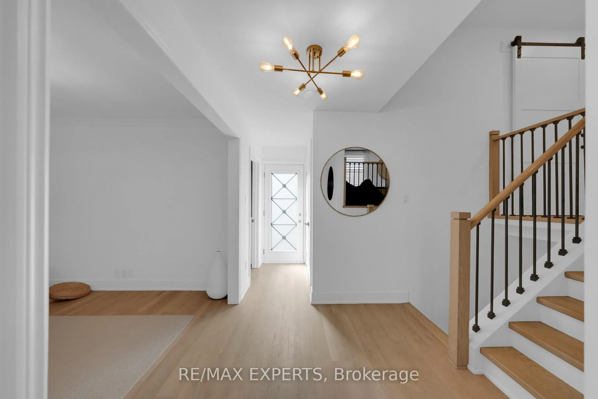 Photo 5 of 351 Hersey Crescent, Caledon, Bolton North — HOMEH