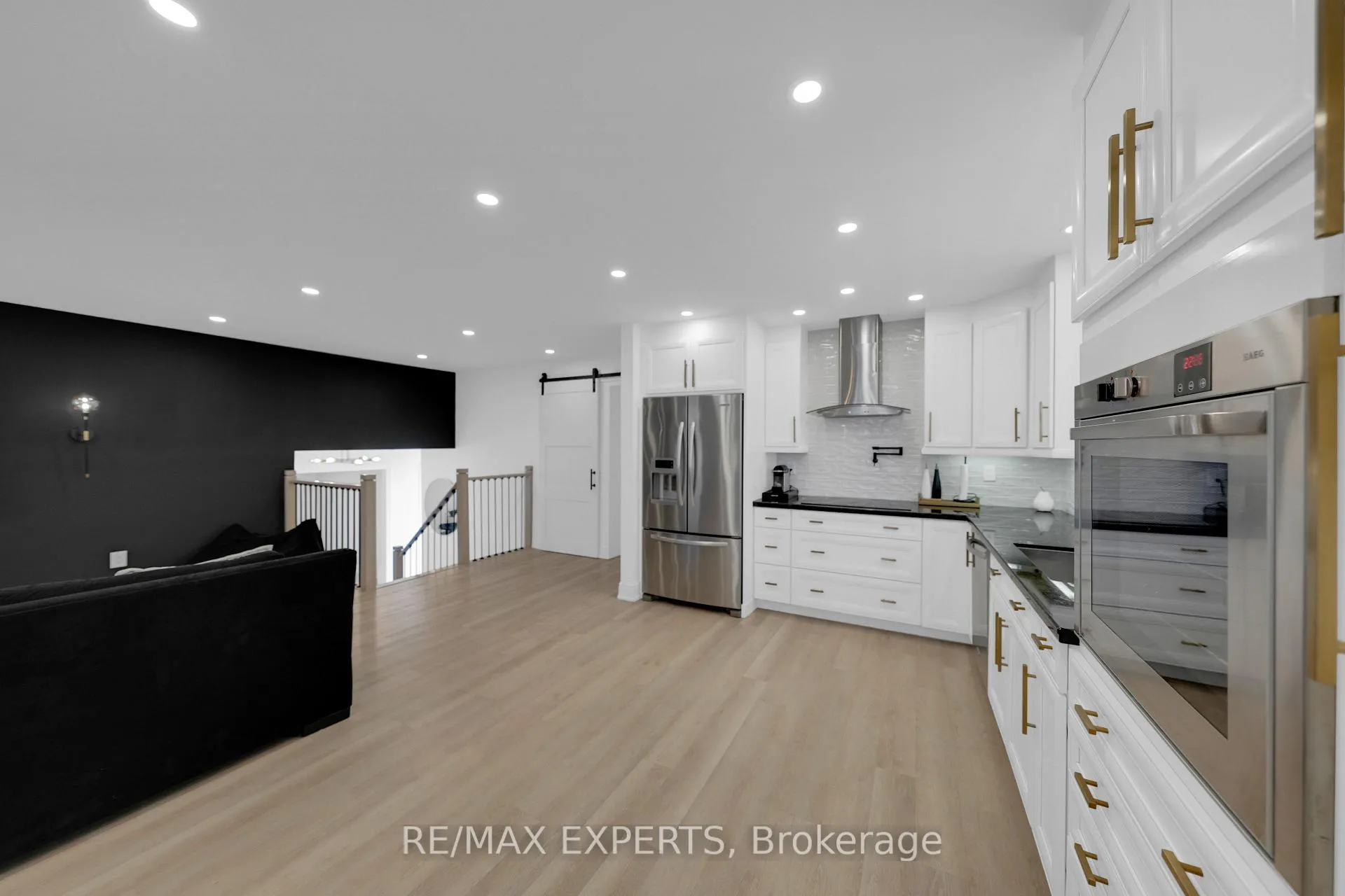 Photo 9 of 351 Hersey Crescent, Caledon, Bolton North — HOMEH