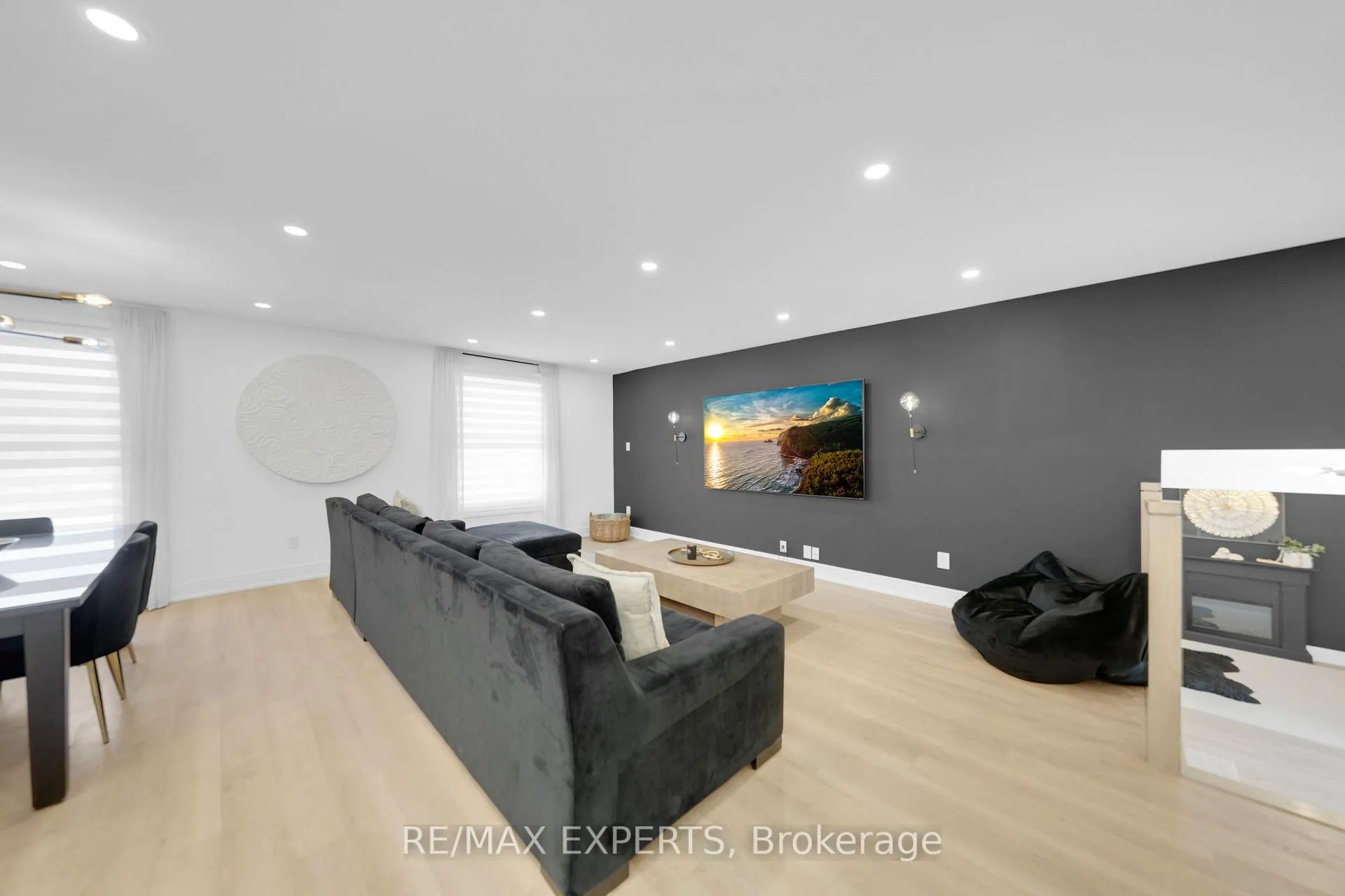 Photo 14 of 351 Hersey Crescent, Caledon, Bolton North — HOMEH