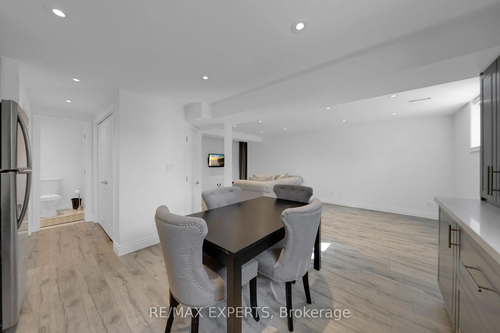 Photo 33 of 351 Hersey Crescent, Caledon, Bolton North — HOMEH