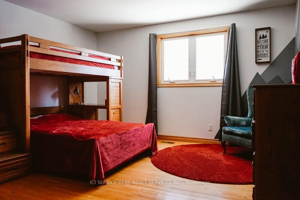 Photo 16 of 361 Westridge Drive, Waterloo, Maple Hills — HOMEH