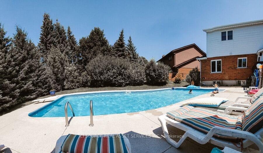 Photo 22 of 361 Westridge Drive, Waterloo, Maple Hills — HOMEH